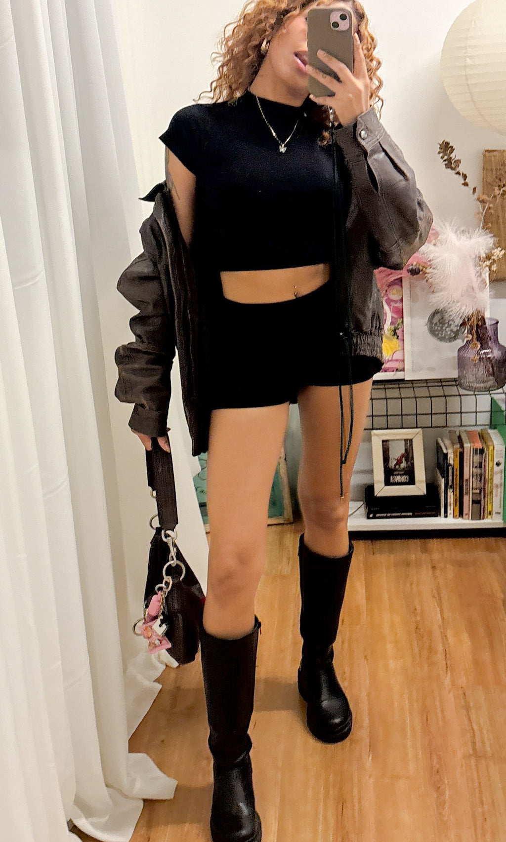 mini shorts worked up