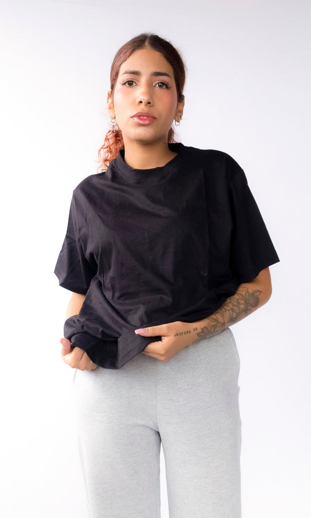 camiseta oversized basic preta